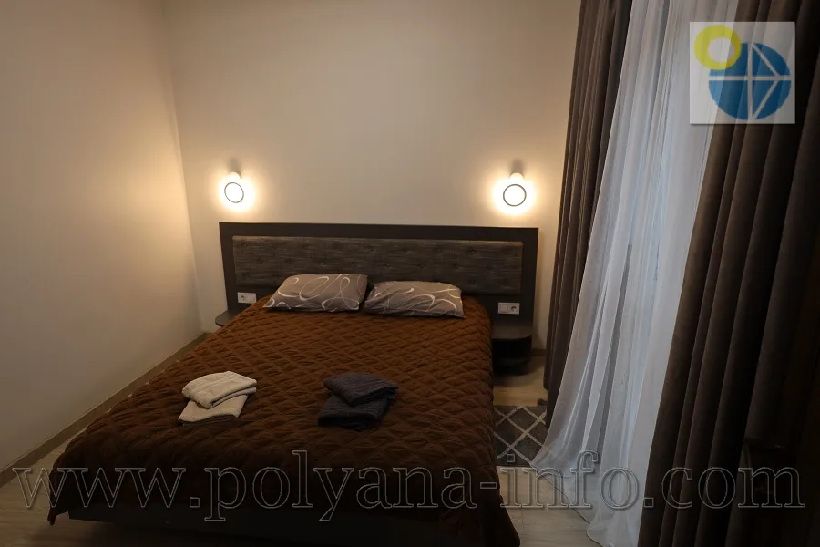 Сонячне Закарпаття(Поляна).Готель Вікторія