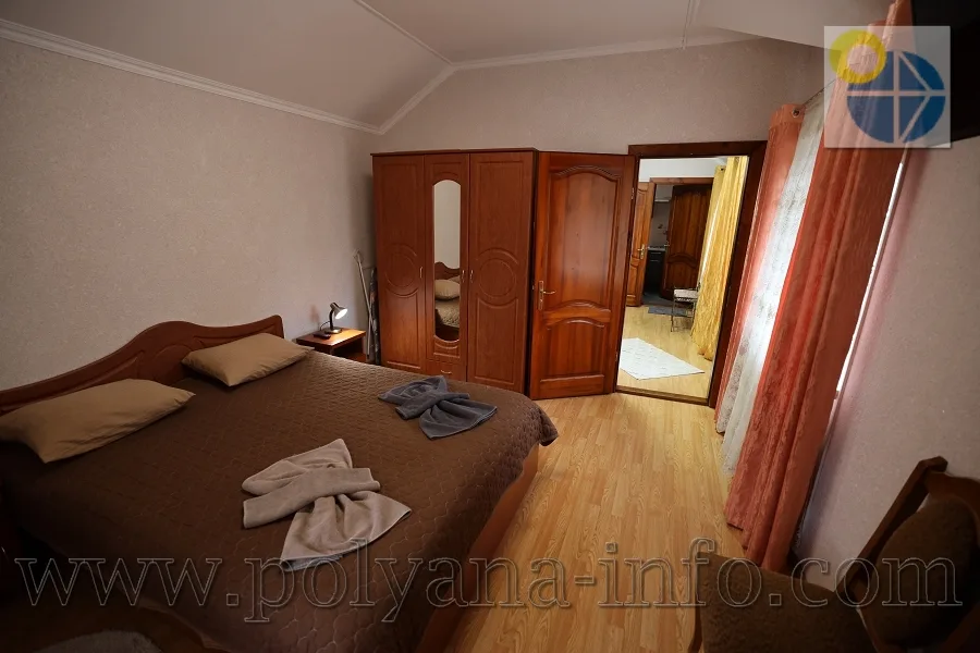 Сонячне Закарпаття(Поляна).Готель Вікторія