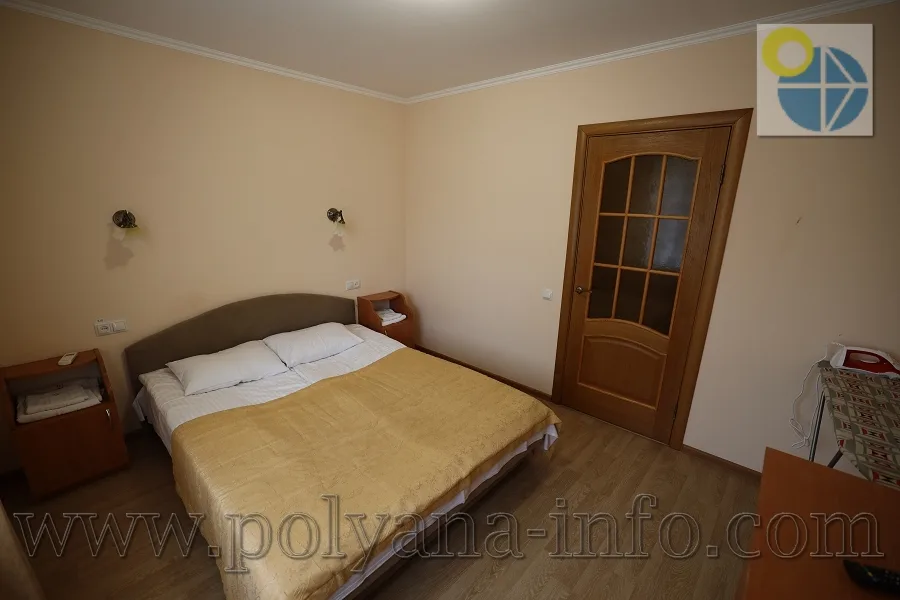 Сонячне Закарпаття(Поляна).Готель Смерічка