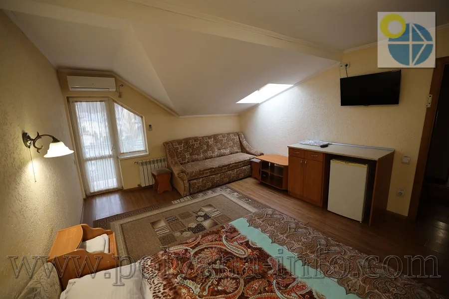 Сонячне Закарпаття(Поляна).Готель Смерічка