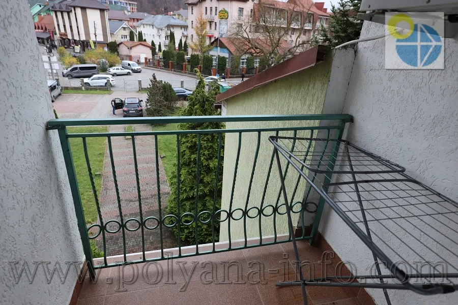 Сонячне Закарпаття(Поляна).Готель Смерічка