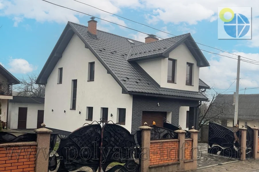 Солочин.Садиба У Світлани