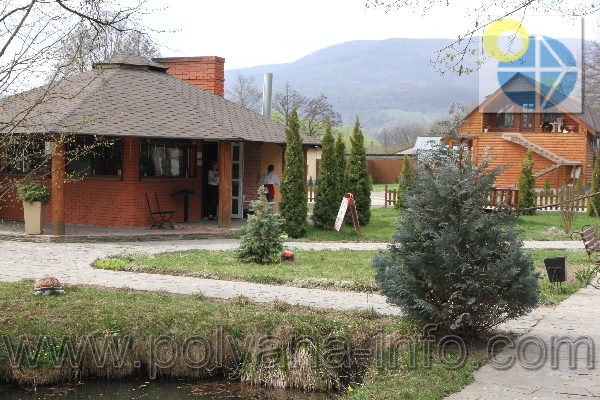 Відпочинковий комплекс Карпатська Форель.